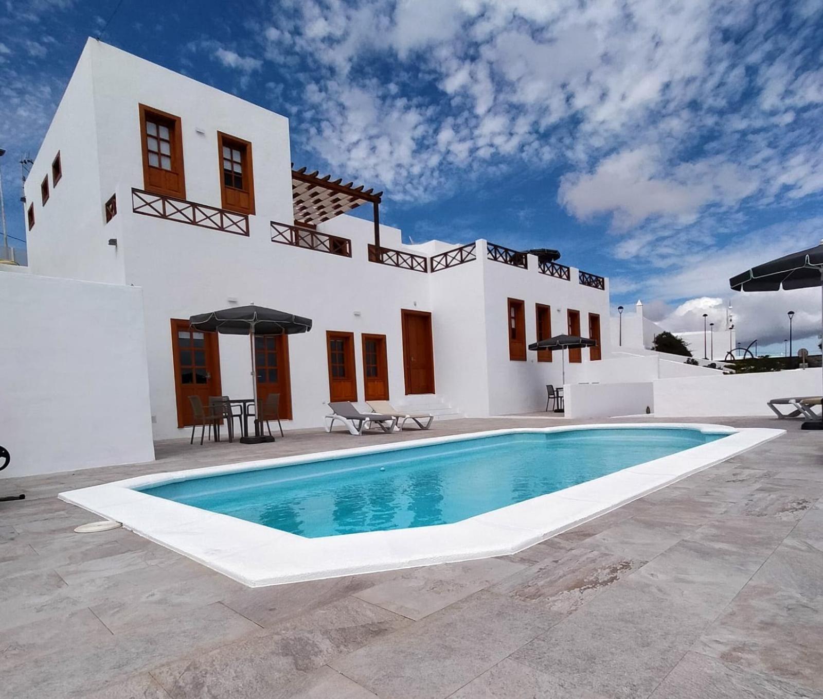 Villa Livia Тиас Экстерьер фото